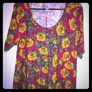 LuLaRoe Perfect Tee